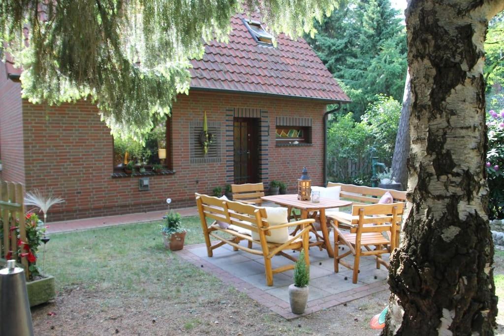 Ferienhaus Am Waldesrand Hatten Buitenkant foto